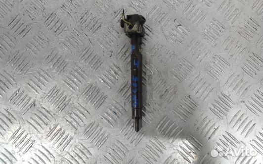 Форсунка дизельная mercedes benz C-class W204 (GML