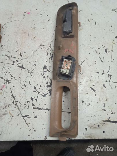 Кнопка стеклоподъёмника задняя левая Ford Explorer