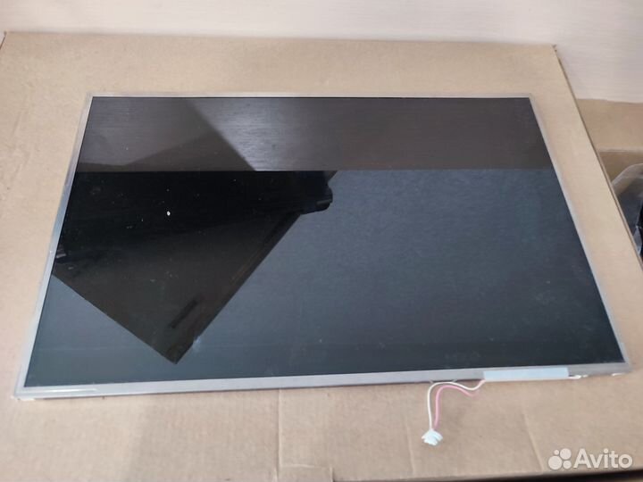 Матрица 15,4 LP154WH4