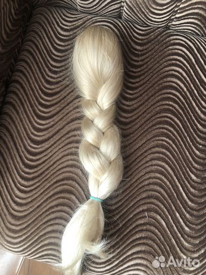 Искуственная коса на крабе для снегурочки