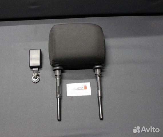 Подголовник, замок ремня безопасности Logan 2
