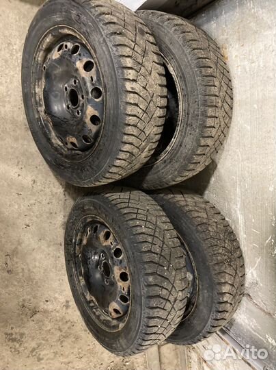 Nitto Therma Spike 185/60 R15