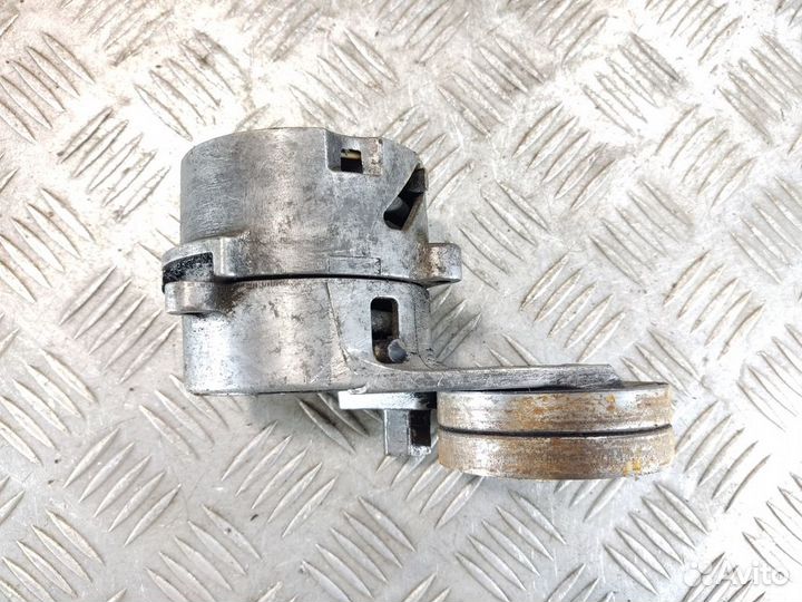 Натяжитель ремня Audi A6 c5 C5