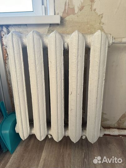 Батарея чугунная отопления б/у