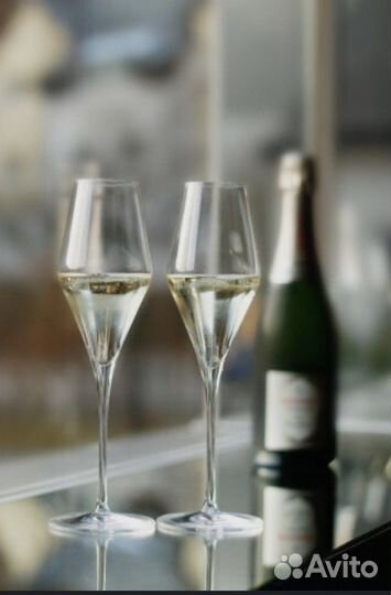 Бокалы для шампанского