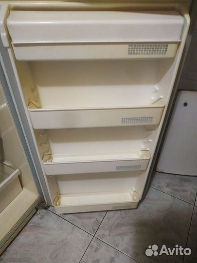 Холодильник бу минск 15