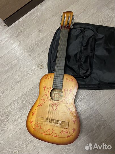 Гитара 1/4