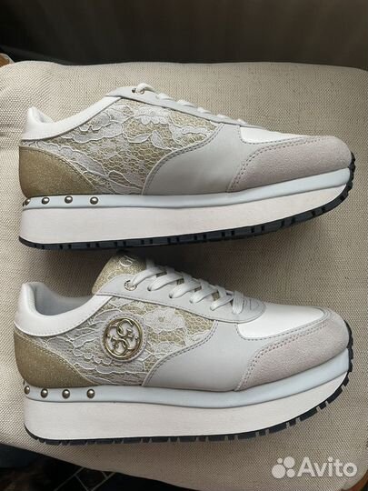 Guess кроссовки