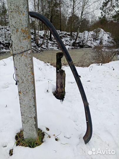 Бампер передний