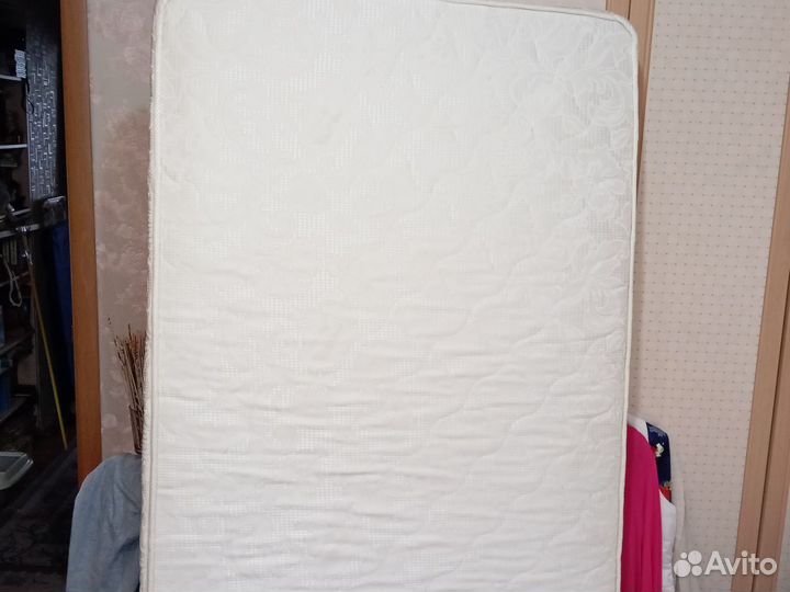 Кровать для подростка