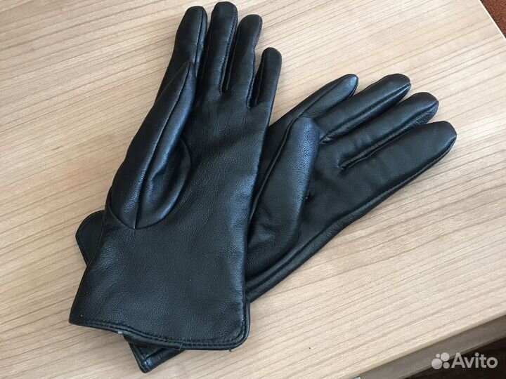 Перчатки женские кожаные