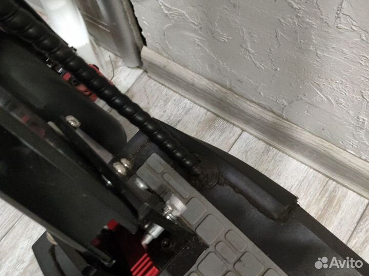 Самокат взрослый электрический бу