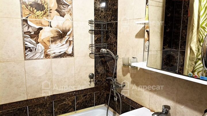 4-к. квартира, 83 м², 5/5 эт.