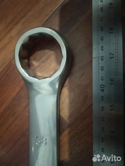 Ключ на 38