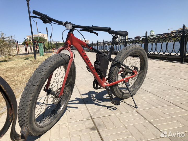 Велосипед фэтбайк