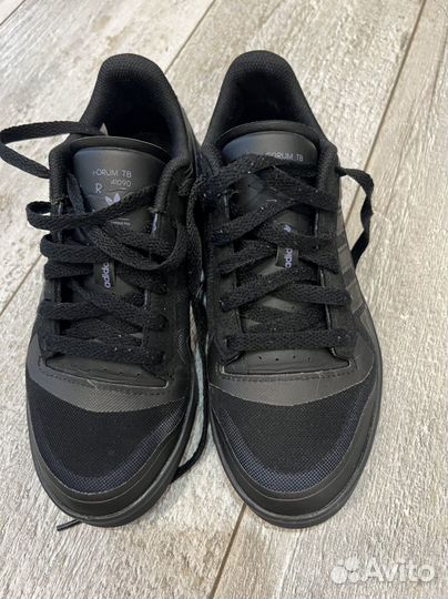 Кроссовки детские adidas