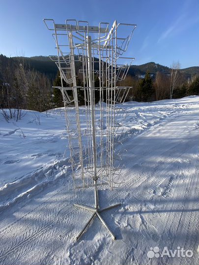 Крутящийся стеллаж