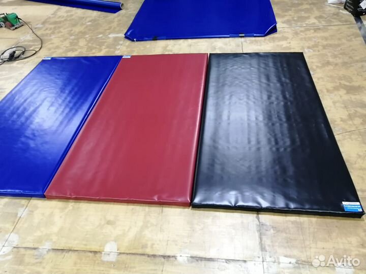 Защитные колонны для крытых спортивных сооружений