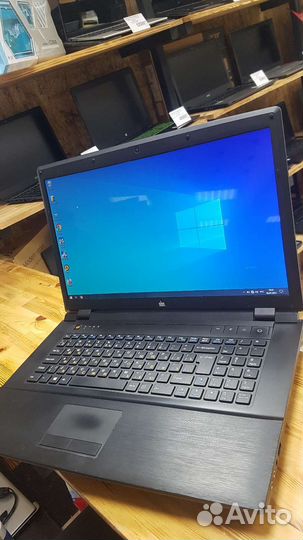 Большой ноутбук 17.3 Core i5 8Гб SSD+HDD GT555M