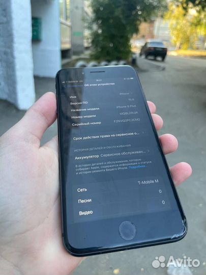 iPhone 8 Plus, 64 ГБ