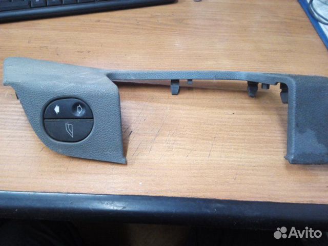 Накладка подлокотника двери передняя левая Ford