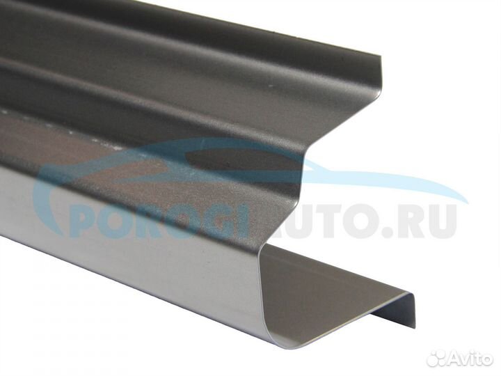 Порог кузовной Mitsubishi Pajero 2