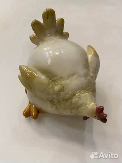Фигурка курицы