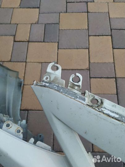 Бампер передний Тойота Королла 2013