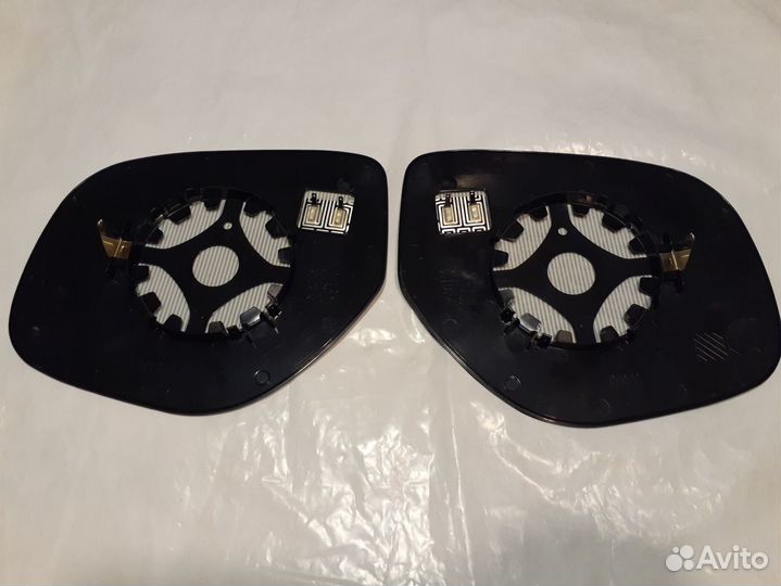 Mitsubishi Outlander 3 12-19г Зеркальный Элемент