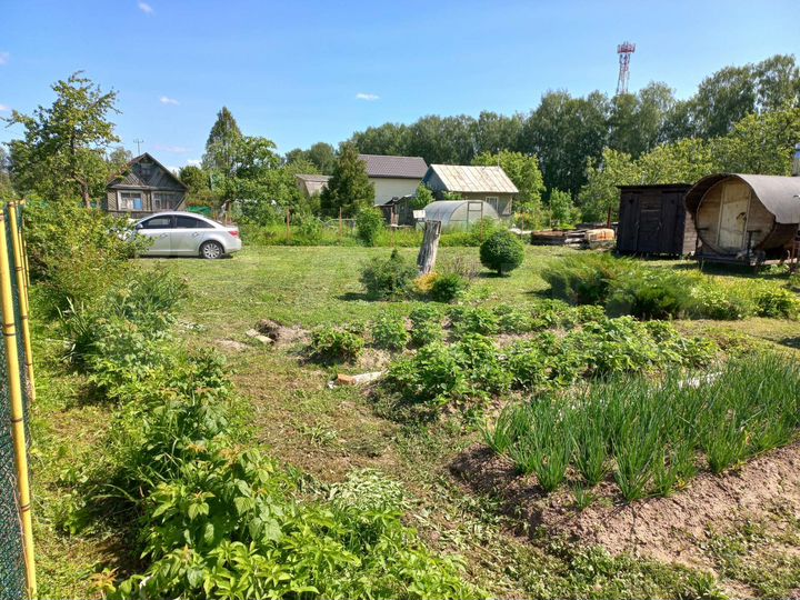 Дача 20 м² на участке 5,6 сот.