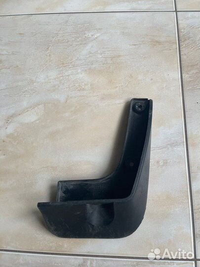 Брызговик задний правый Hyundai I 40 С 2011 Года