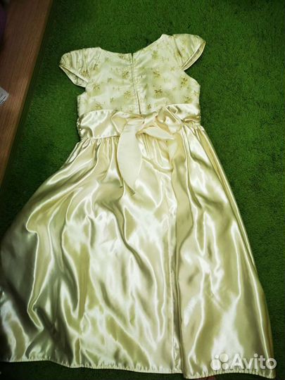 Платье праздничное 134-140