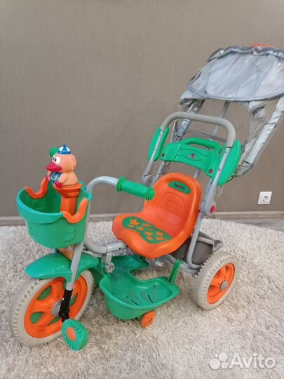 Трехколесный велосипед