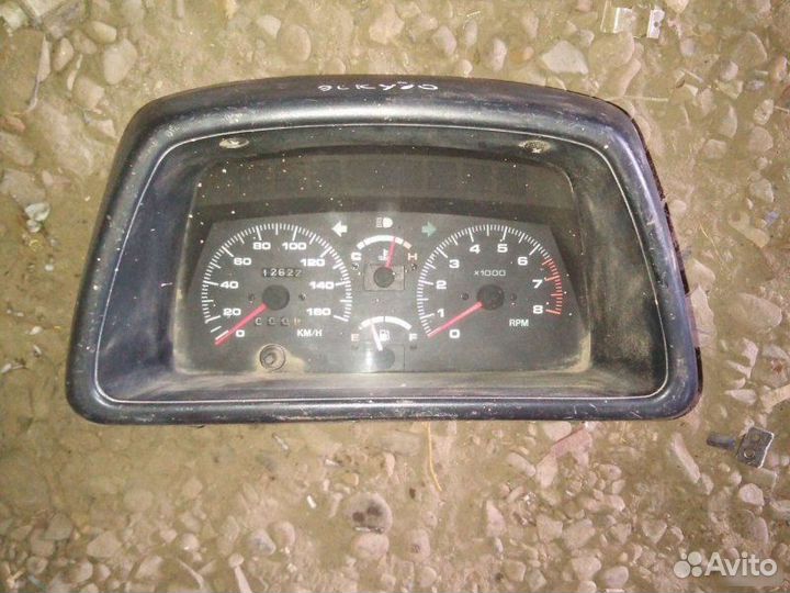 Щиток приборов Suzuki Escudo