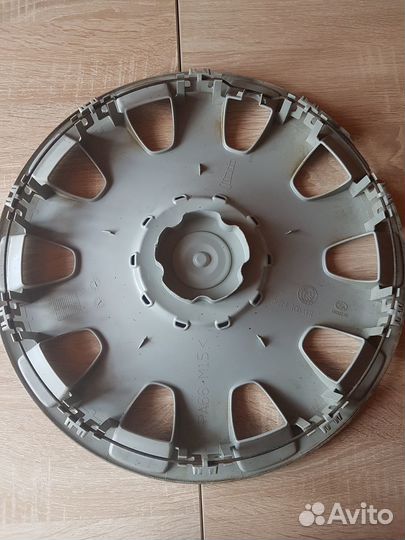 Колпак skoda r15