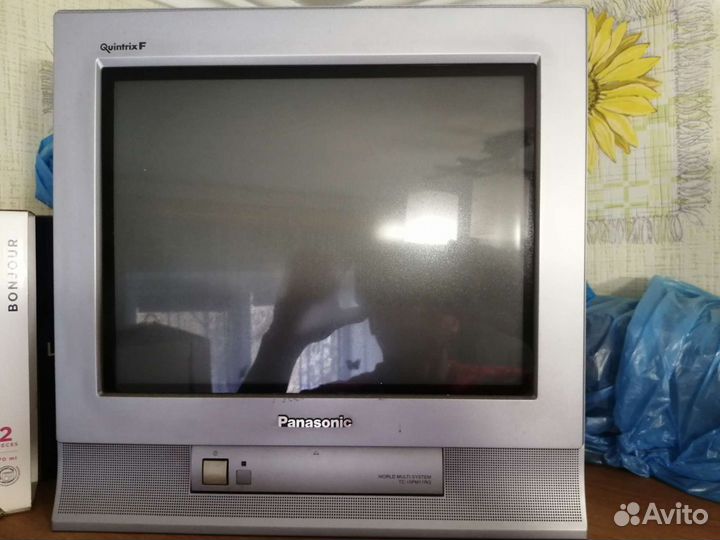 Телевизор panasonic