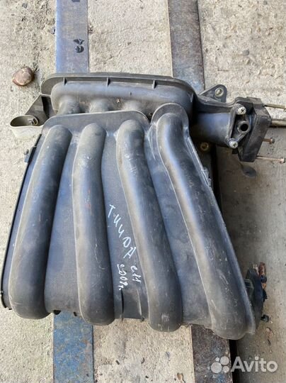 Выпускной коллектор ниссан тиида 2008 год