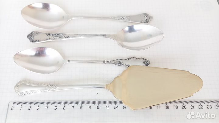 Серебряная лопатка для десерта