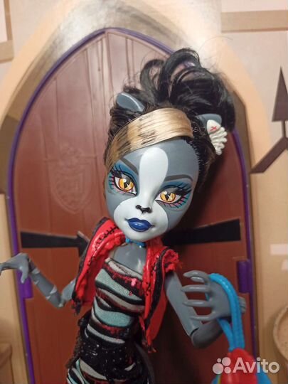 Кукла Монстер Хай Мурсефона / Пурсефона Зомби Шейк