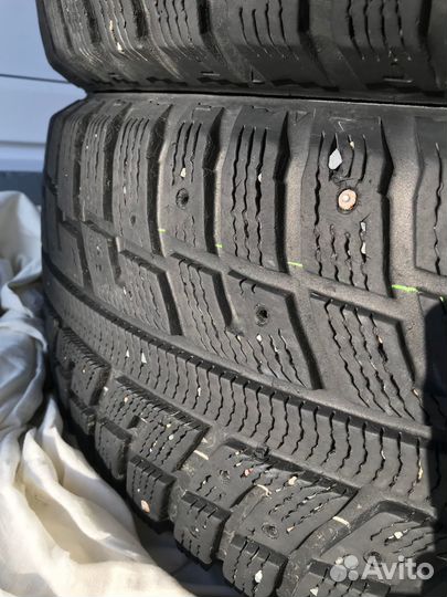 Kumho I'Zen KW22 215/60 R16 99T