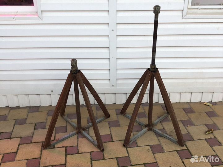 Подставка страховочная