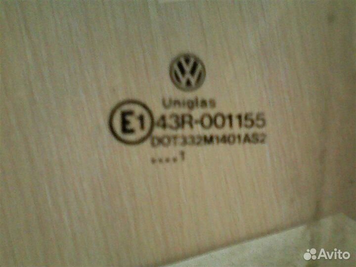 Стекло двери передней левой Volkswagen Golf