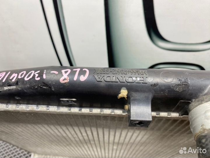 Радиатор охлаждения двигателя Honda Accord 7 CL