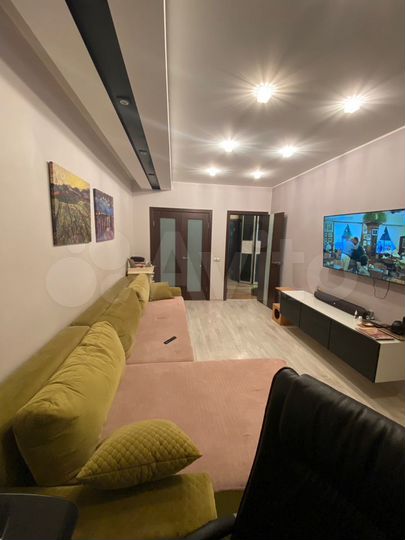 2-к. квартира, 70 м², 6/17 эт.