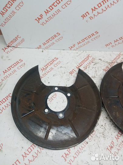 Пыльник тормозного диска передний Volvo S60 седан