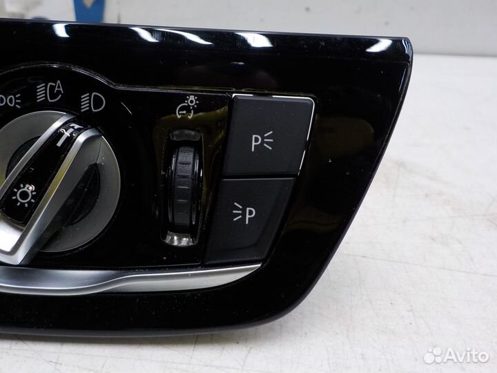 Переключатель BMW 5 G30 2017