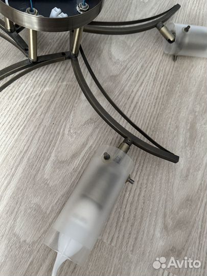 Люстра потолочная бу