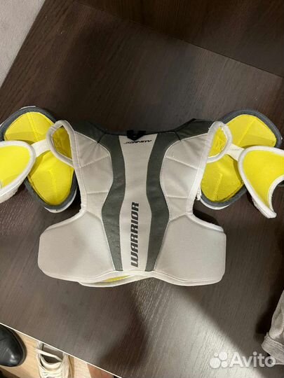 Нагрудник хоккейный детский warrior dynasty