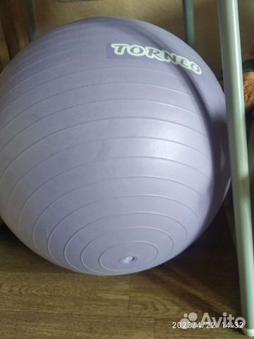 Гимнастический мяч фитбол