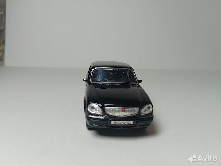 Газ 31105 Волга 1:36